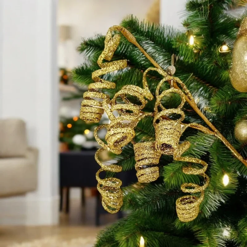holiday-whimsy20260521163424396308