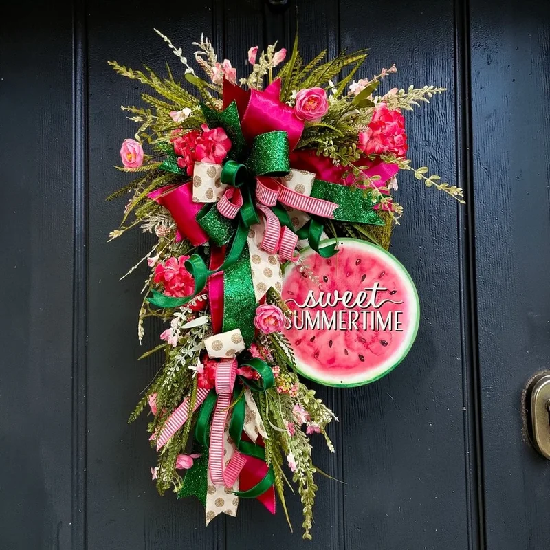 holiday-whimsy20260521170725401208